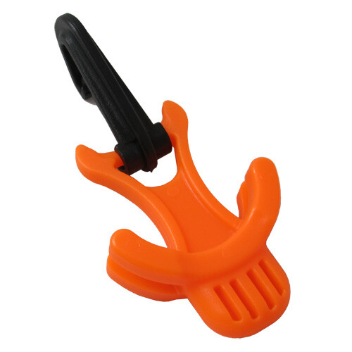 Scuba Diving Regulator/Octo Anchor Style Mouthpiece Holder BC/BCD Clip-On Orange - Foto 1 di 1