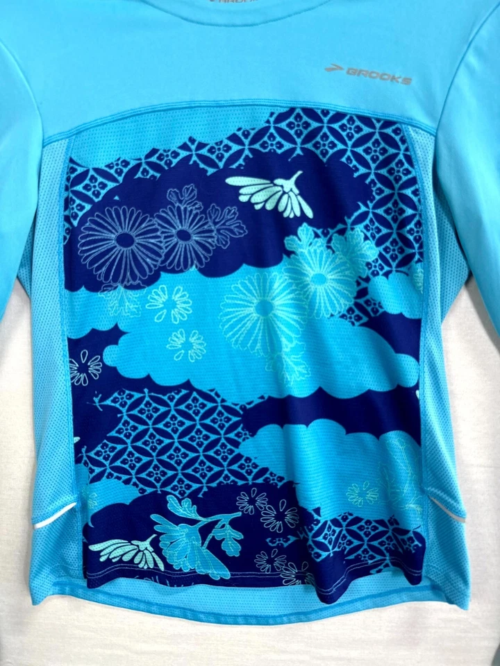 Camisa Pullover Brooks Para Mujer Pequeña Azul Floral Logo Cuello Redondo Manga Larga Foto 2 de 4