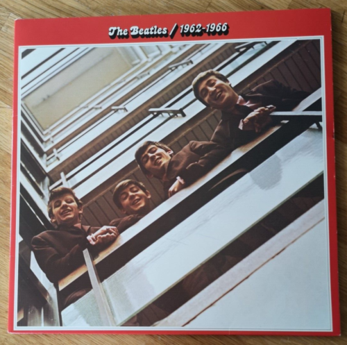 BEATLES - UK 1983 Reissue Comp.2xLP: 1962-1966. Lyric Inners+Gatefold. PCSP 717