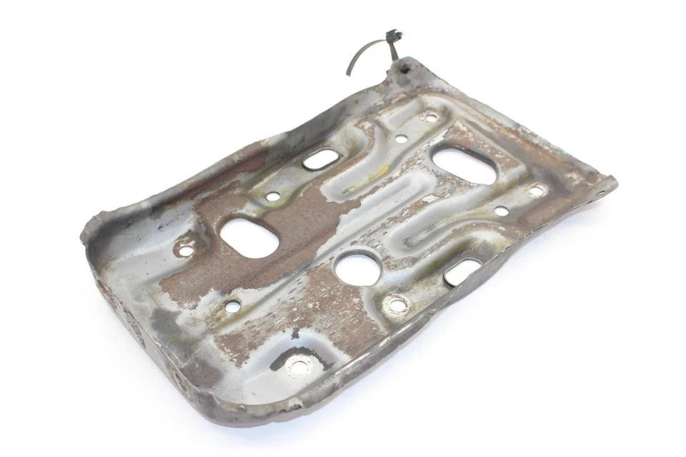 91-93 Mazda B-2600 Battery Tray  - Image 4 of 4