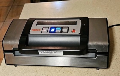NESCO VS-12 Vacuum Sealer - Silver Tested/Working 