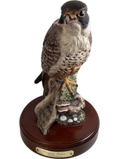 Royal Doulton Peregrine Falcon Figurine Sculpture Ornament Collectable w Base