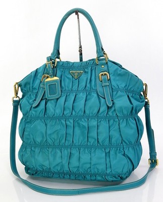 バッグ PRADA TESSUTO NYLON 2WAY BODY HAND BAG Amazon.com: Prada Black Tessuto Nylon Two-Way Satchel Handbag for