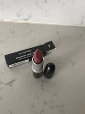 MAC satin lipstick - COCO Del- Rio 
