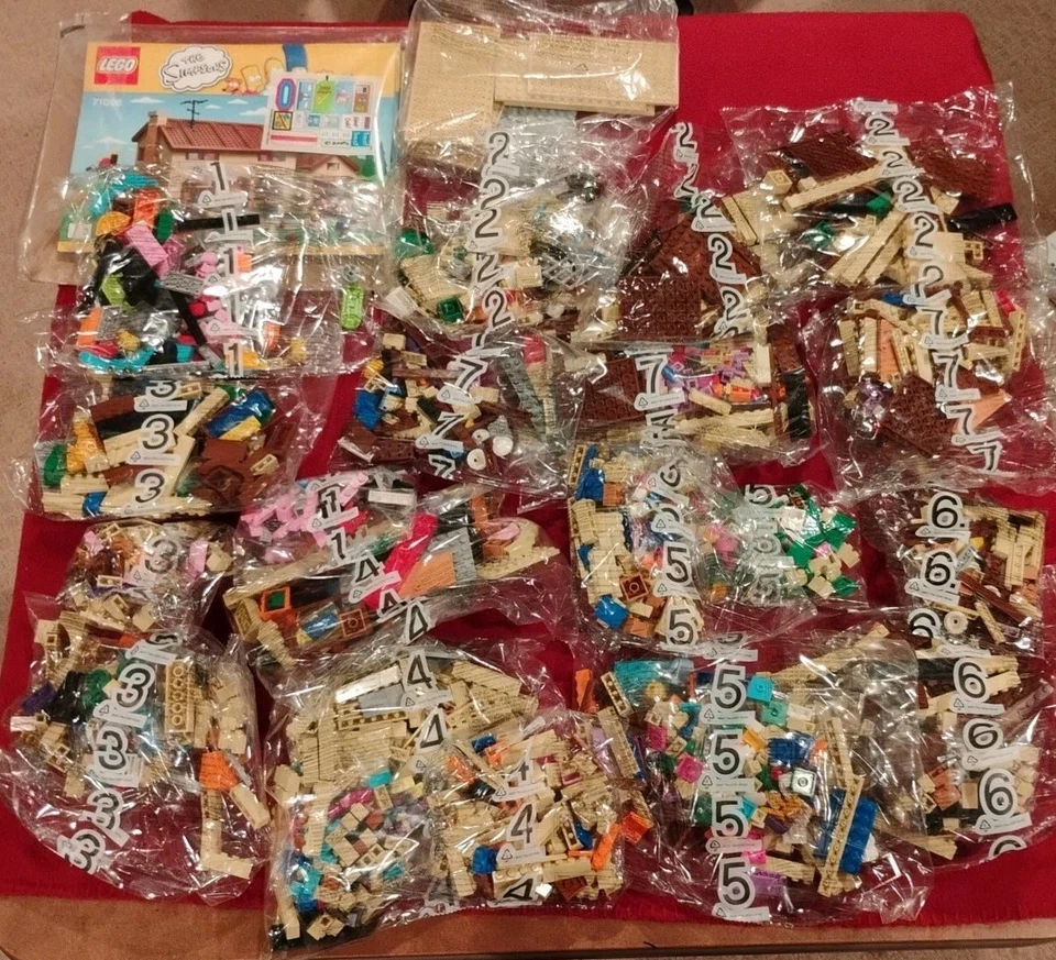 LEGO 71006 The Simpsons House - NEW - OPEN DAMAGED BOX - Image 4 of 4