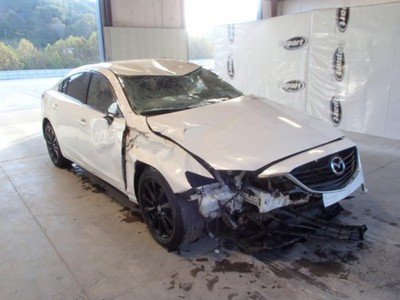 2015 Mazda 6 A/C Compressor OEM BFD161450 33K Miles White