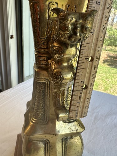 Vintage Heavy Asian Brass Foo Dog Lamp With Scrolls Lamp Works 27" Tall MCM - Picture 6 of 9
