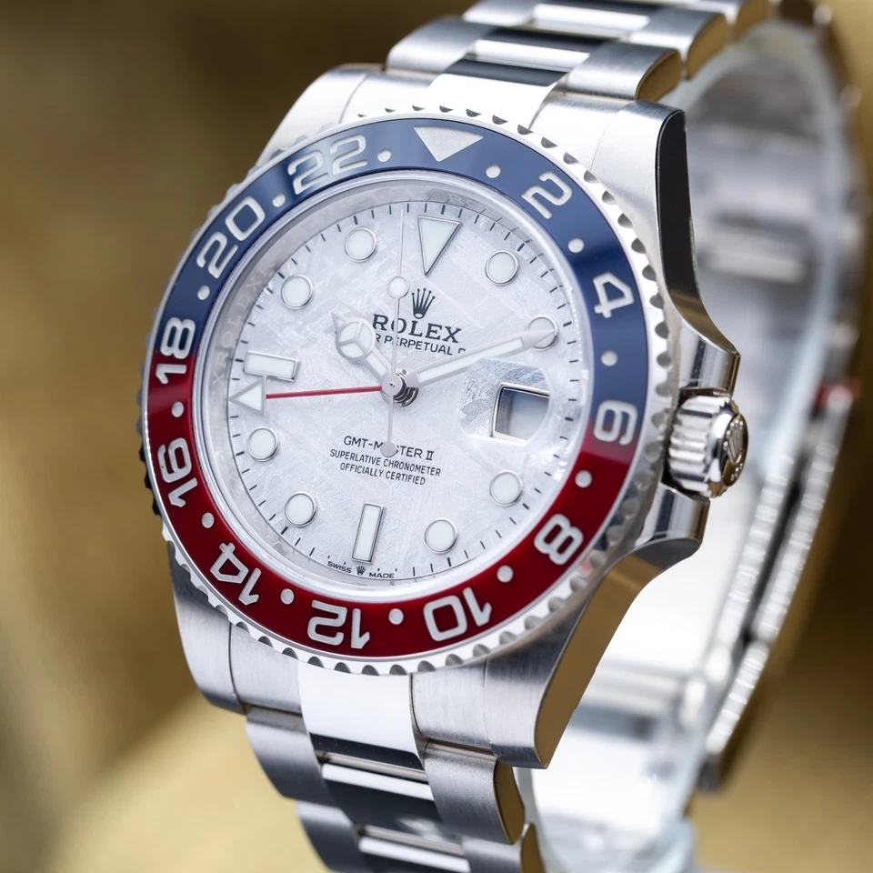 Rolex GMT Master II Pepsi Meteorite Dial Oro Blanco 40mm 126719BLRO - Juego Completo Foto 4 de 4