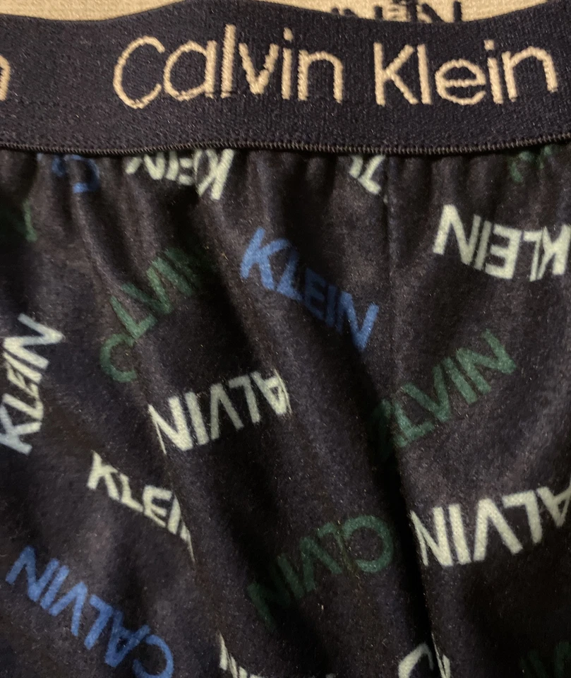 Nuevo con etiquetas Calvin Klein Niños Pijama Pantalones Salón y Pantalones Cortos Dormir Pijama Lote S 7/8 Foto 2 de 4