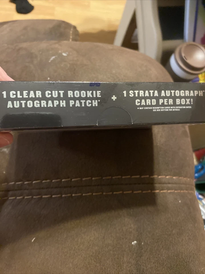 2015 Topps STRATA Football Factory Sealed HOBBY Box 2 ON-CARD AUTOGRAPHS New - Image 2 of 3