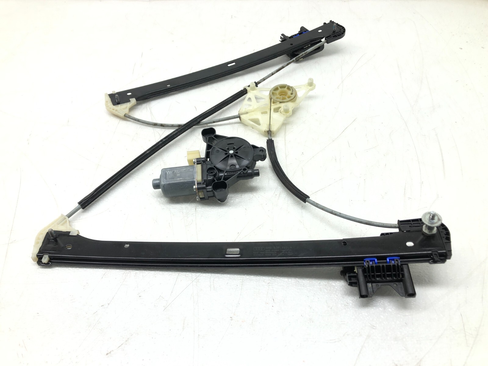2017-2025 AUDI Q7 SQ7 LEFT DRIVER REAR DOOR WINDOW REGULATOR W/ MOTOR OEM.