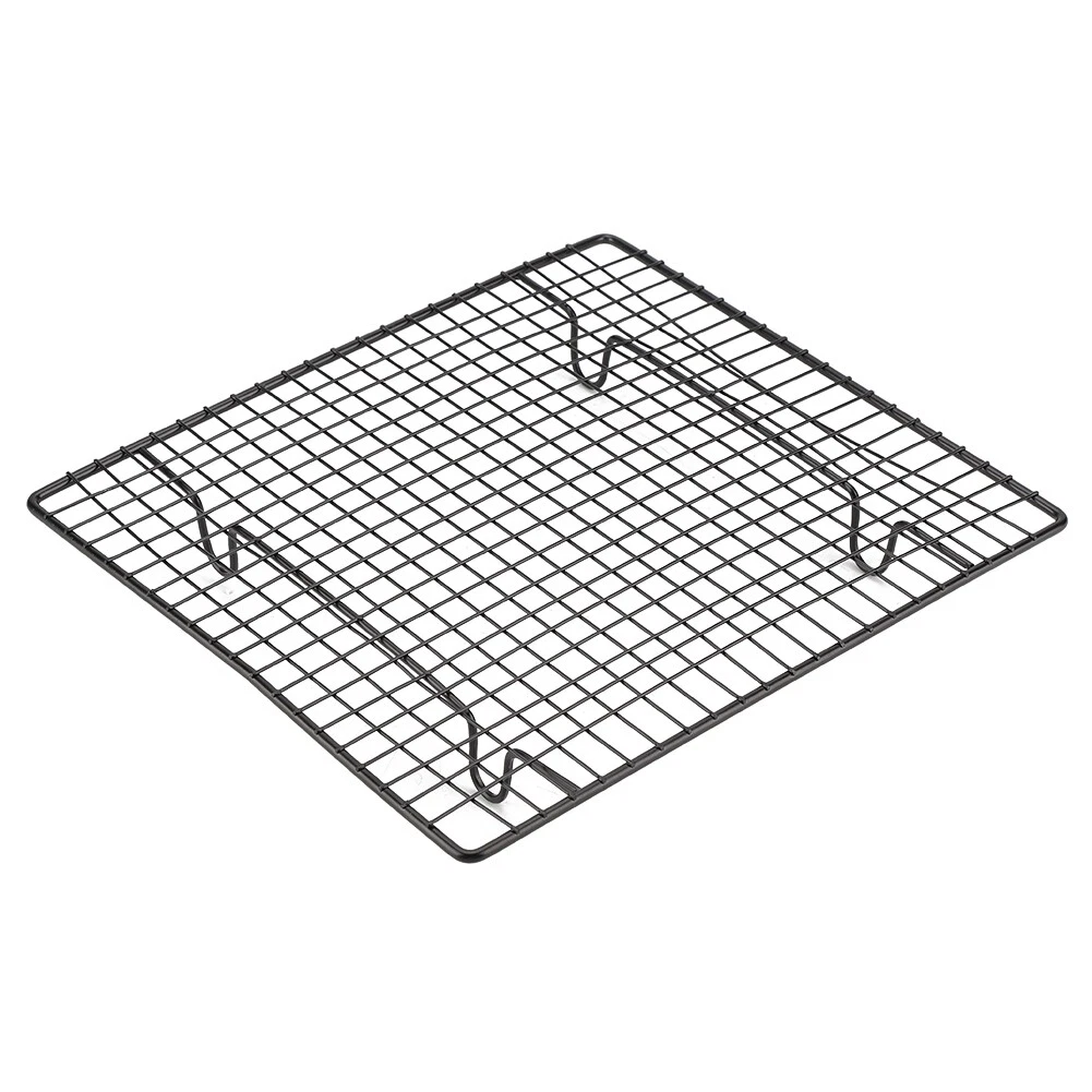 Cake outlet cooler rack