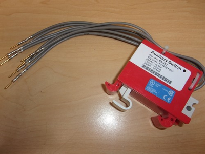 #ad Eaton Magnum auxiliary switch Universal frame 2A 2B MAUX2 $250.00