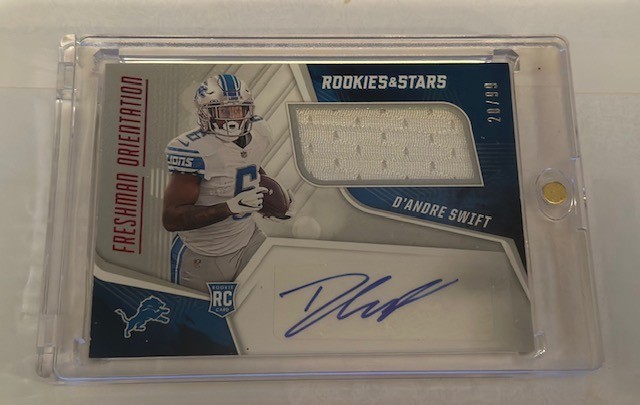 D'Andre Swift Panini Rookies & Stars Freshman Orientation Autograph Relics #FODS Base