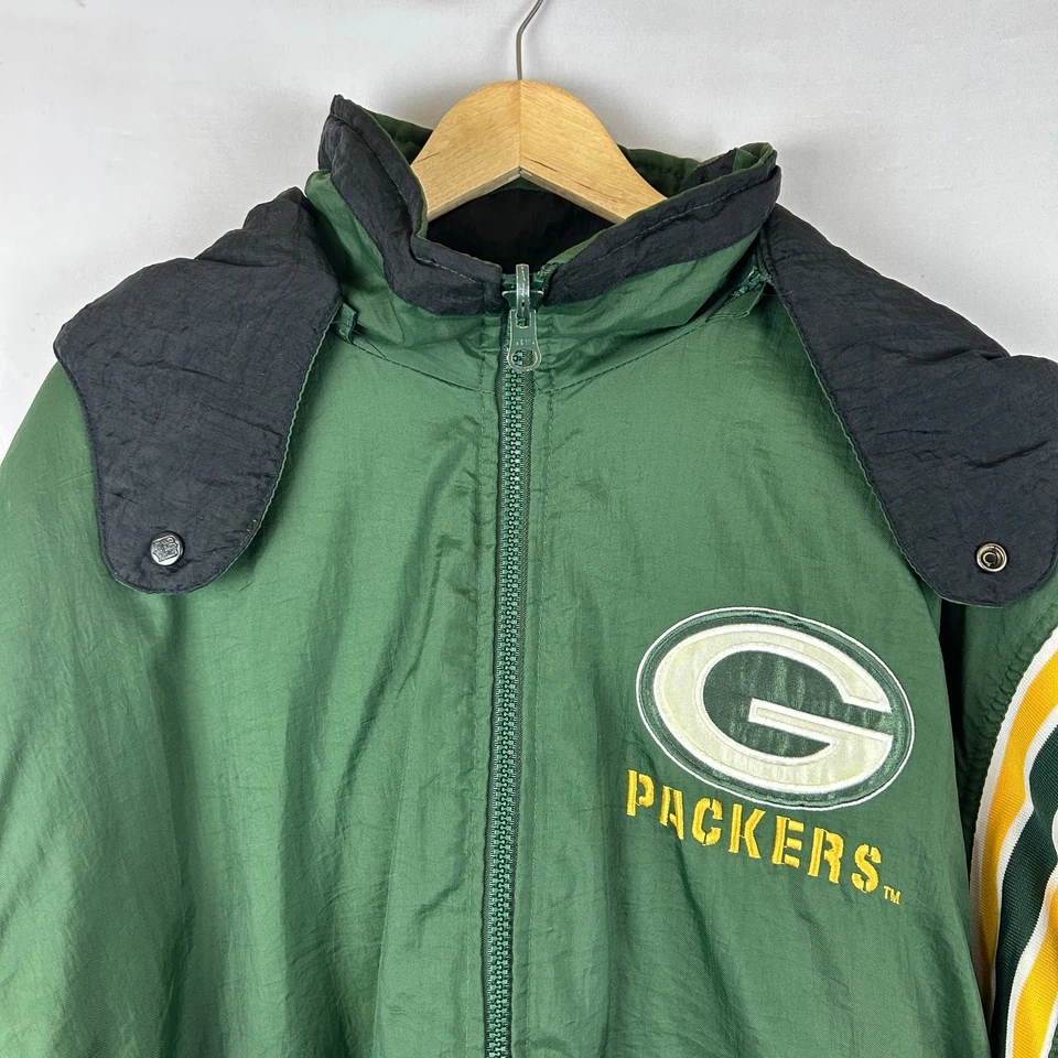 Pro Player Green Bay Packers Vintage Reversible Puffer Jacket 90s Men's Size M - Image 2 of 4