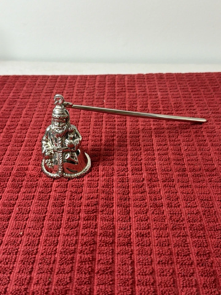 Посеребренный нюхательный аппарат со свечами Санта-Клауса Godinger  - Изображение 4 из 4