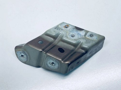 VW TOUAREG 7LA, 7L6, 7L7 Kotflügelhalter vorne rechts 7P6821152A 2.97 30687795