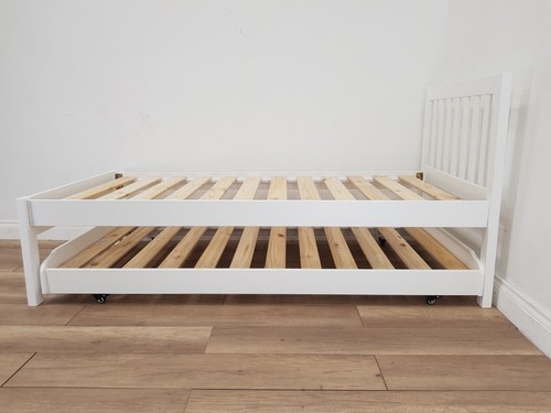 SINGLE BED FRAME Trundle Bed White Pine Bannister Headboard Slats FREE DELIVERY - Picture 16 of 20