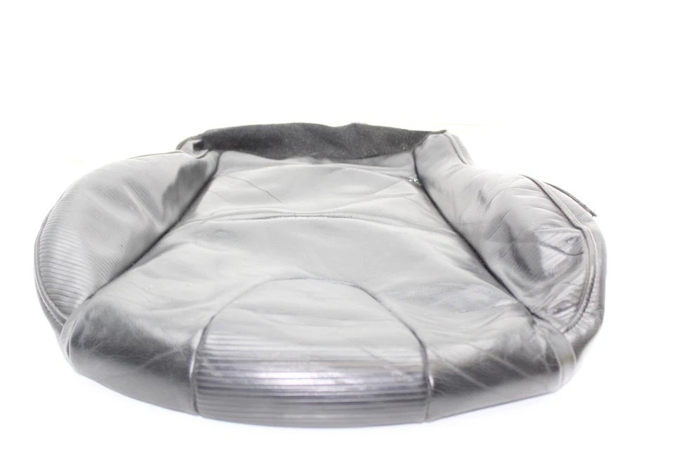 Крышка подушки нижнего сиденья со стороны водителя передняя левая 04–08 MAZDA RX8 F1995 - Изображение 2 из 4