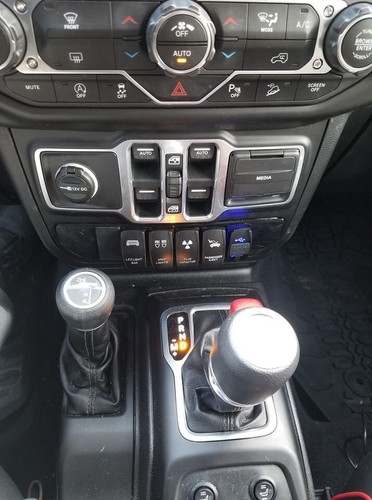 Jeep Wrangler JL Gladiator JT trim rocker ARB light Switch USB plate panel - Bild 3 von 13