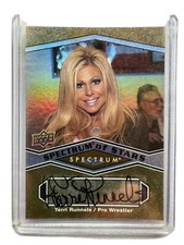 UPPER DECK  SPECTRUM OF STARS.STICKER SIGNATURE CARD OF WRESTLER TERRI RUNNELS