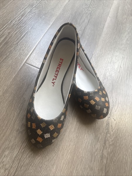 Streetfly Super Cute Cat Flat Ballet Shoes Size 37- Unused