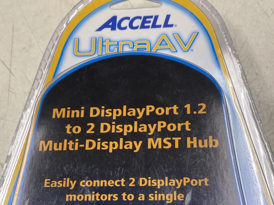 Accell UltraAV Display Port 1.2 to 2 Displayport Multi-Display MST Hub - Image 2 of 3
