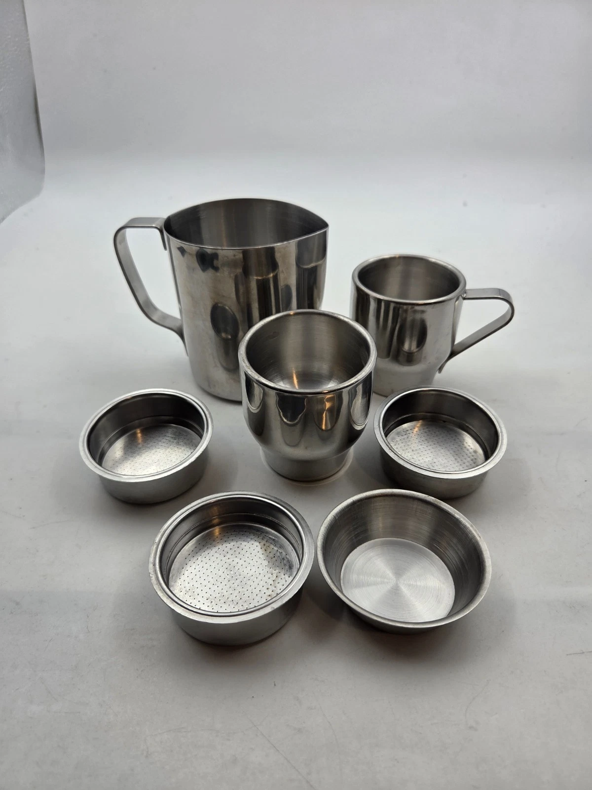 GENUINE BREVILLE CAFE ROMA ESPRESSO MACHINE MILK CUPS & FILTERS