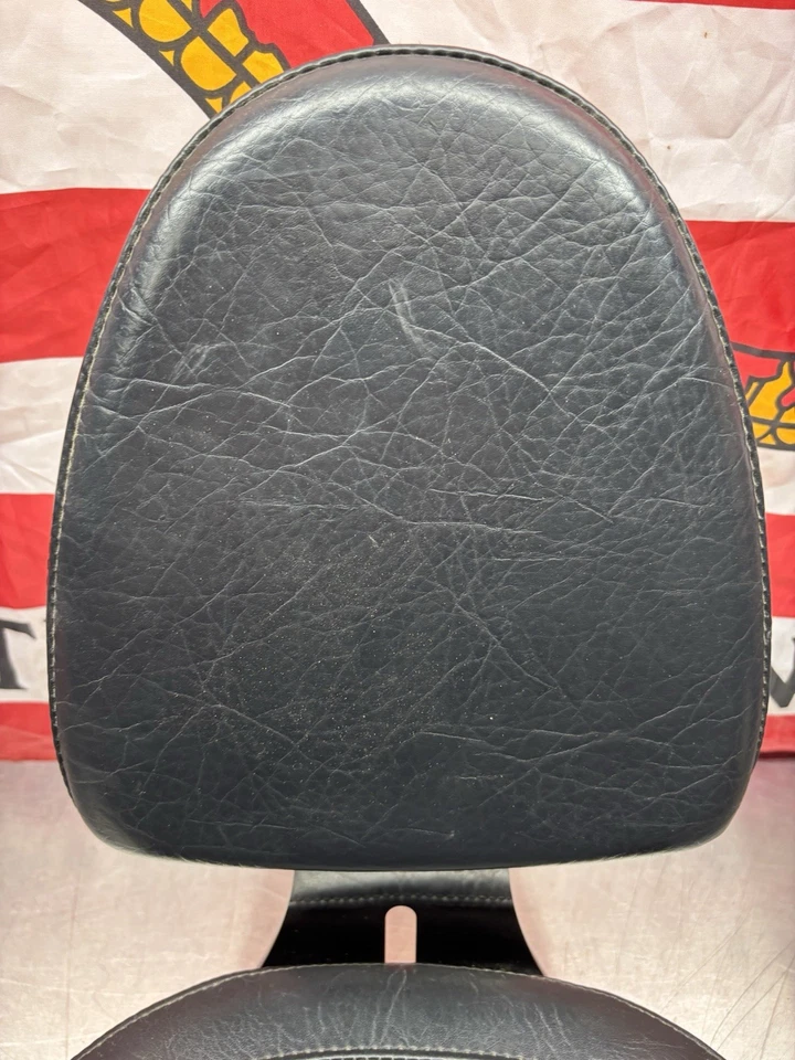 03-17 Victory Mustang Touring Asiento de Pasajero Respaldo Vegas Kingpin Highball Foto 3 de 4