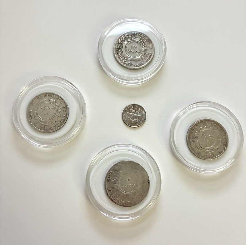 Costa Rica 1923 UN COLON Counterstamp Silver Coin Lot of 4 Mixed Dates