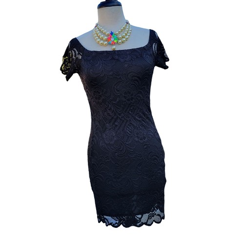 Forever 21 Dress Medium Black Lace Floral Short Sleeve Lined Cocktail Womens