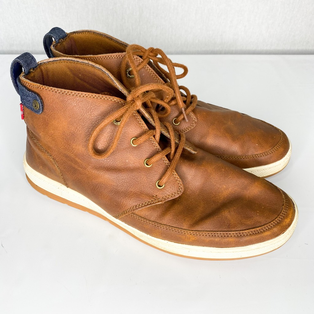 Levis Mens Atwater Chukka Boots Solid Brown Lace Up Moc Toe Ankle EUR  12 M