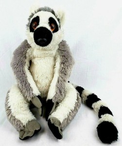 wild republic lemur