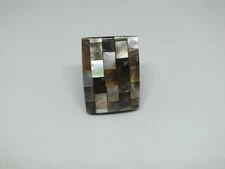 Beautiful Stretch Cocktail Ring Silver Tone Band Earthtone Insets 1 1/4x1" Face