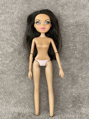 Bratz Puppe größer in der Wildnis Yasmin