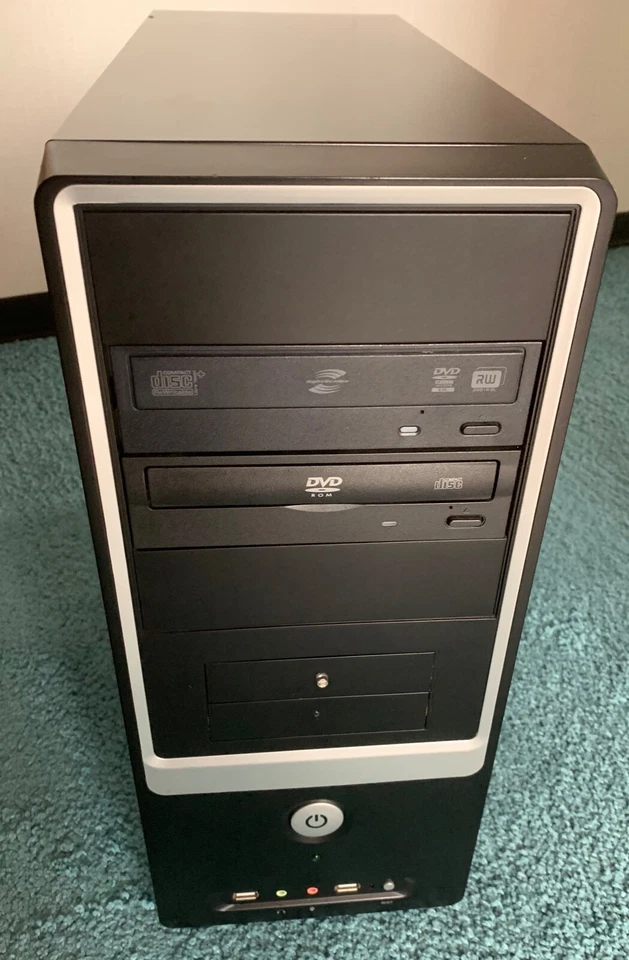 Asus M2N-SLI, AMD Dual Core 5000+ (2CPU) 2,6 GHz, 4 GB RAM, WiFi, Win 7 x64 Bit