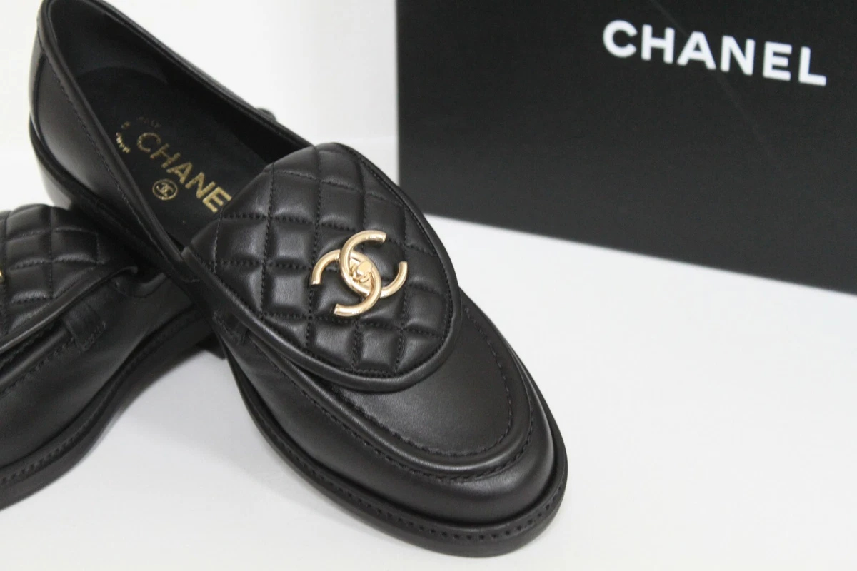 10 / 40 CHANEL Quilted Flap Turnlock CC Logo Mule Slip On Flat Loafer Shoe | eBay