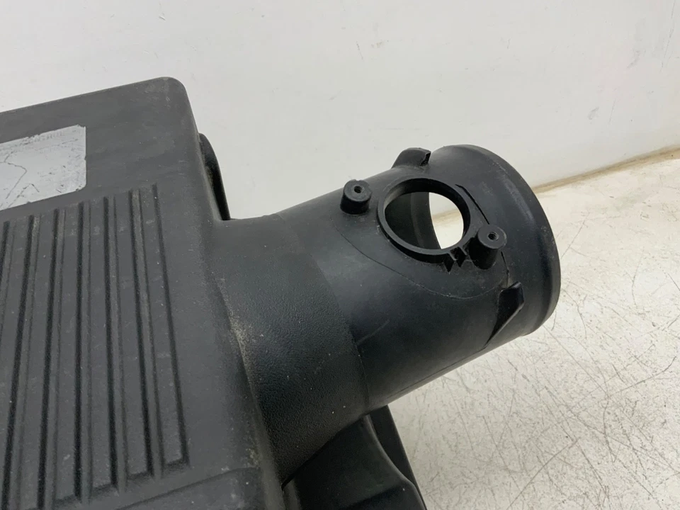 GM CHEVY SILVERADO 1500 2009-2013 5,3 L caja de filtro de aire OEM 09 10 11 12 13 Foto 2 de 4