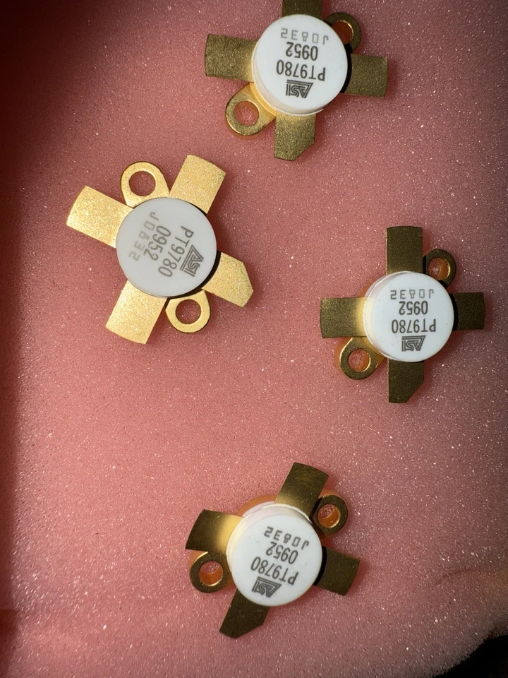 Transistores de potencia PT9780 Foto 3 de 4