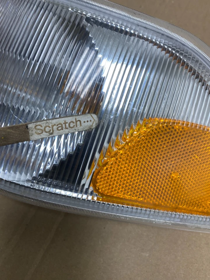 1998 to 2001 Volvo C70 Left Driver LH Side Turn Signal OEM U0873 DW - Image 4 of 4