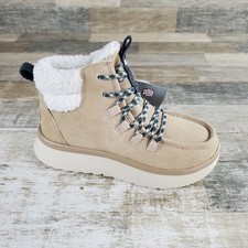 Hey Dude Wendy Peak Apres Suede Cozy Boot Womens Sz 7 Beige Lace Up Mid-Top