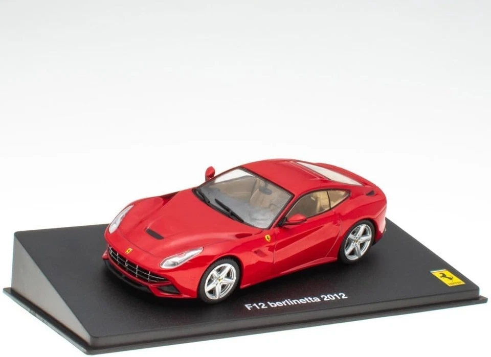 2012 Ferrari F12 Berlinetta - Red - 1/43 Diecast Model Car IXO Altaya - Image 2 of 4