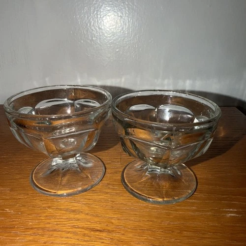 Vintage Low Sherbet Clear Glass Ice Cream Dessert Dish Pedestal Style Set Of  2