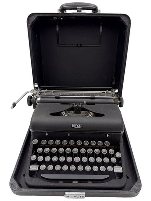 1940 Royal Arrow Portable Typewriter w/ Case - Clean and Functional