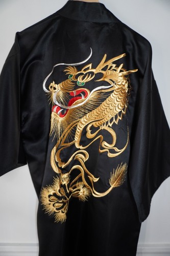 NEW ADULT BLACK EMBROIDERED ROBE ONE SIZE - Picture 4 of 5