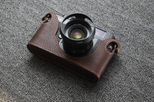 Custodia mezza fotocamera in vera pelle per Voigtlander Bessa R2