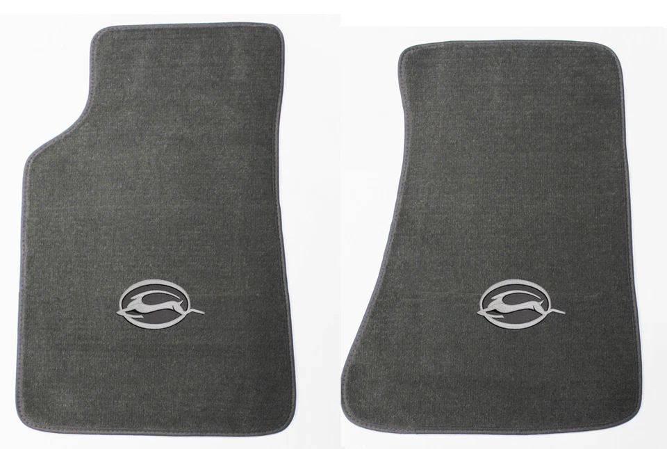 ¡Nuevo! Alfombrillas grises Chevy Impala 1994-1996 con logotipo bordado plateado Foto 4 de 4