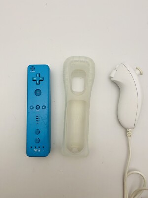 Official Nintendo Wii Remote Motion Plus Blue RVL-036 w/ Nunchuck & Sleeve OEM
