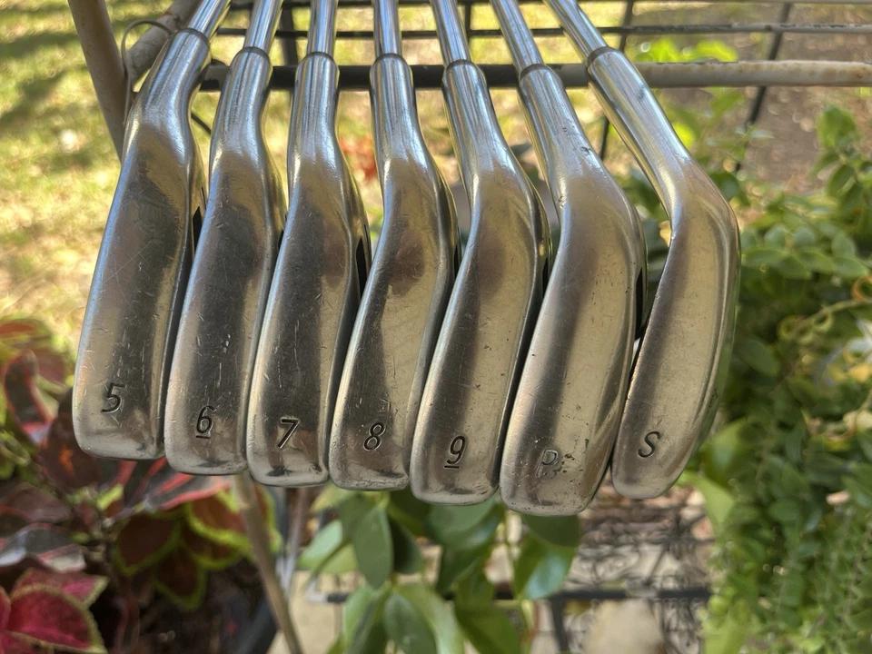 Women’s MacGregor Tourney MT Golf Iron Set 5-PW/SW steel shaft R flex RH 35.5” - Image 3 of 4