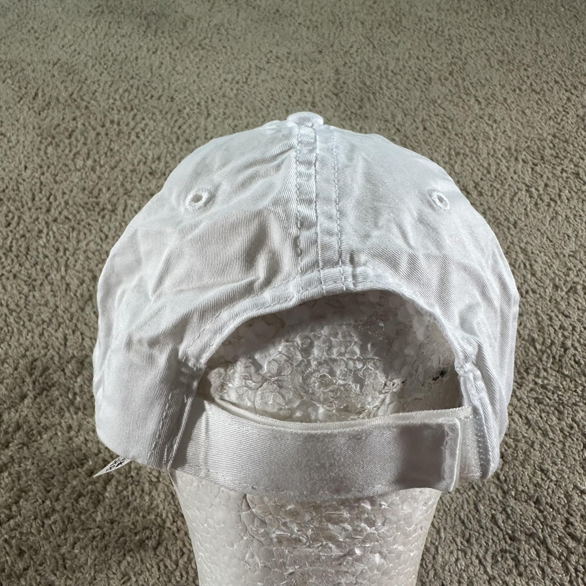 Alo Yoga Hat Cap Strap Back Womens O/S White Cotton Logo 